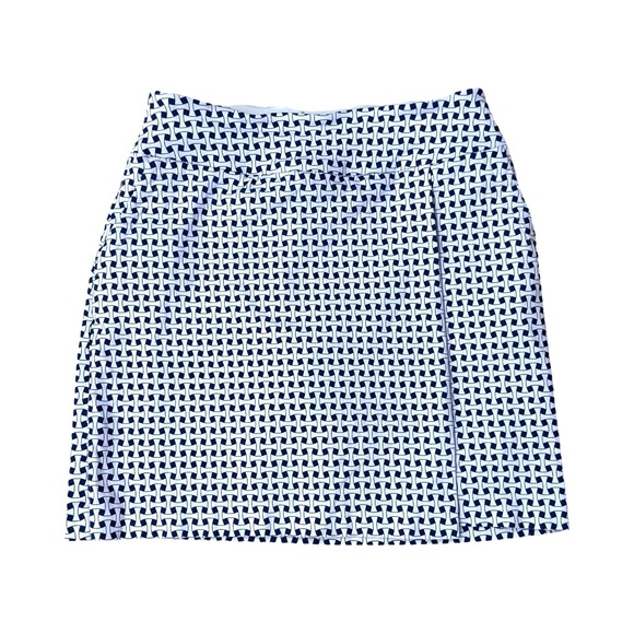 Swing Control Dresses & Skirts - SWING CONTROL faux Wrap
Jupe Golf skort skirt pull on navy & white size 6